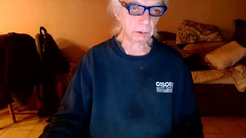 tom112292014 online show from 30, 12, 2024