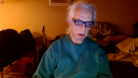 tom112292014 online show from 4, 3, 2025