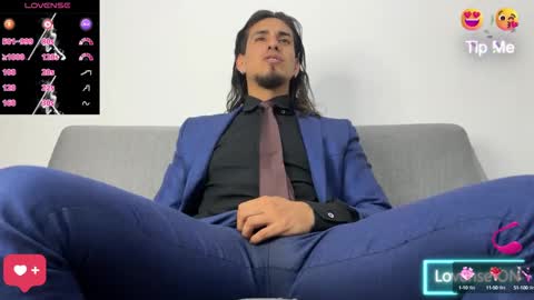 TOM online show from 4, 10, 2025