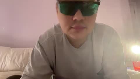 Tom online show from 9, 1, 2026