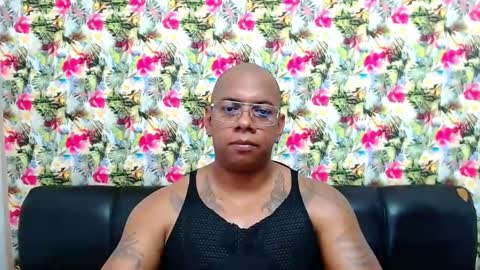 Snapshot of tom_miller chatting on 28, 1, 2025 Tom Miller online show from 28, 1, 2025