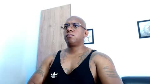 Snapshot of tom_miller chatting on 18, 2, 2025 Tom Miller online show from 18, 2, 2025
