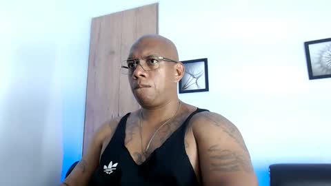 Snapshot of tom_miller chatting on 25, 2, 2025 Tom Miller online show from 25, 2, 2025