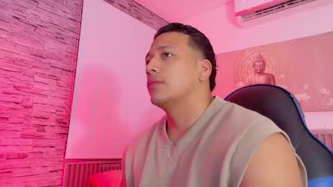 Tom muscle1 online show from 13, 2, 2026