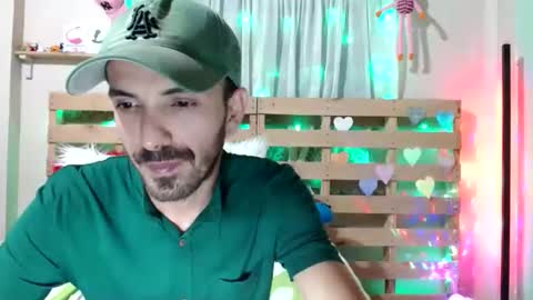 Snapshot of tomas_gerauld chatting on 6, 2, 2026 tomas gerauld. make me happy with 10000 tokens online show from 6, 2, 2026