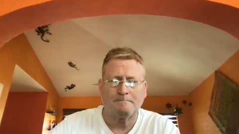 Snapshot of tomascausa chatting on 11, 3, 2025 Hola online show from 11, 3, 2025