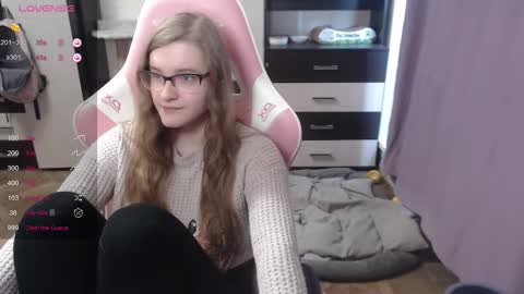 tomato_tease online show from 18, 9, 2025