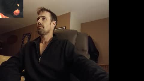 Snapshot of tomax22000 chatting on 8, 1, 2026 tomax22000 online show from 8, 1, 2026