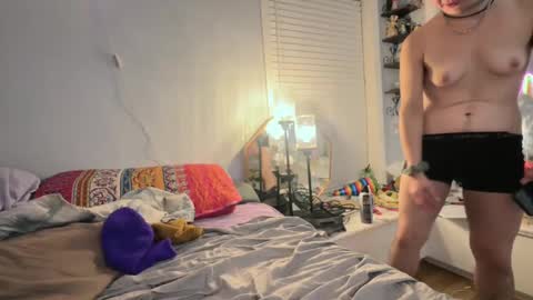 tomboy_titties online show from 11, 10, 2025