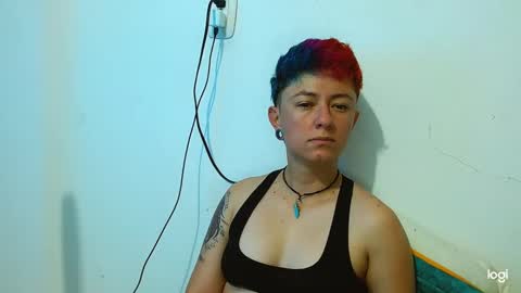 Snapshot of tomboyblue chatting on 16, 1, 2025 Blue online show from 16, 1, 2025