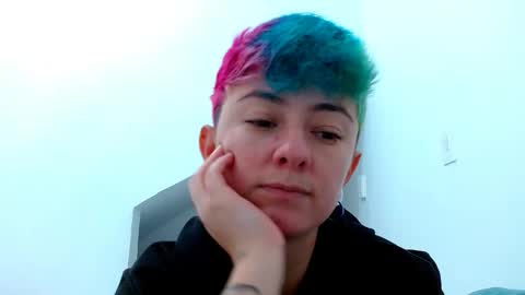 Blue online show from 12, 11, 2025