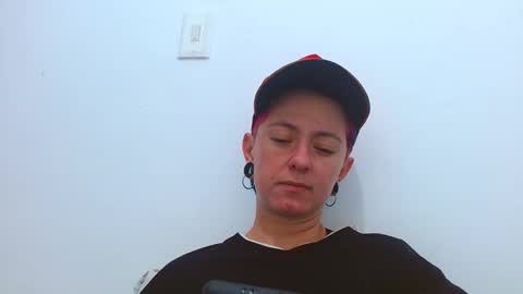 Snapshot of tomboyblue chatting on 4, 4, 2026 Blue online show from 4, 4, 2026