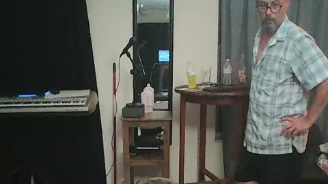 sirmuggsalot online show from 1, 7, 2026
