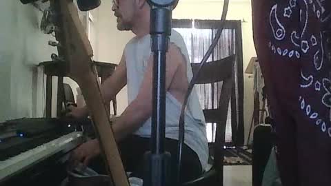 sirmuggsalot online show from 11, 7, 2026