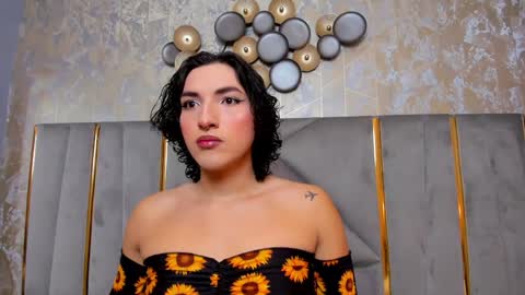   online show from 31, 1, 2025