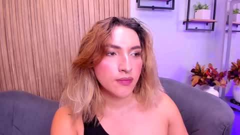   online show from 19, 12, 2025