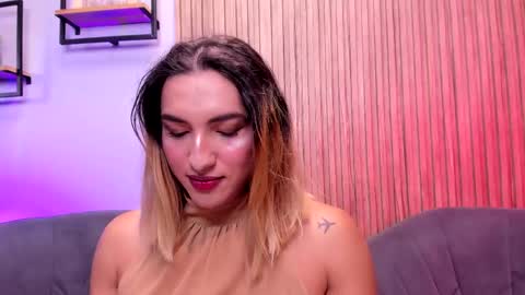   online show from 19, 5, 2026