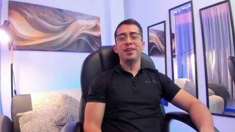 Tomas online show from 8, 5, 2026