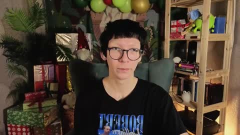 Snapshot of tommiehi chatting on 7, 1, 2026 Tommie online show from 7, 1, 2026