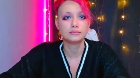 Snapshot of tommioo7 chatting on 8, 1, 2025 Galadriel online show from 8, 1, 2025