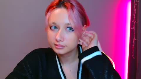 Snapshot of tommioo7 chatting on 3, 2, 2025 Galadriel online show from 3, 2, 2025