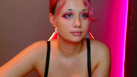 Snapshot of tommioo7 chatting on 5, 2, 2025 Galadriel online show from 5, 2, 2025