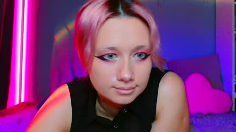 Snapshot of tommioo7 chatting on 17, 2, 2025 Galadriel online show from 17, 2, 2025