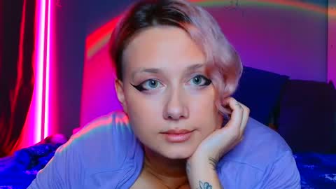 Snapshot of tommioo7 chatting on 4, 3, 2025 Galadriel online show from 4, 3, 2025