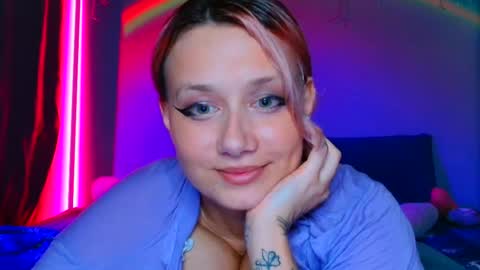 Snapshot of tommioo7 chatting on 4, 3, 2025 Galadriel online show from 4, 3, 2025