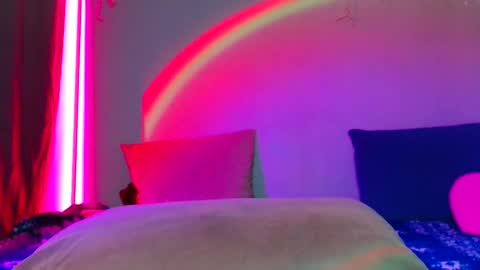 Snapshot of tommioo7 chatting on 6, 3, 2025 Galadriel online show from 6, 3, 2025