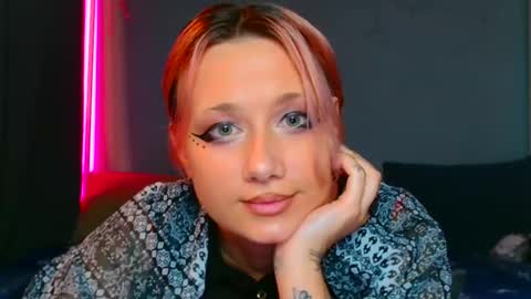 Snapshot of tommioo7 chatting on 8, 3, 2025 Galadriel online show from 8, 3, 2025