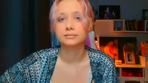 Snapshot of tommioo7 chatting on 9, 3, 2025 Galadriel online show from 9, 3, 2025