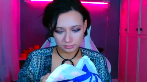 Snapshot of tommioo7 chatting on 8, 10, 2025 Galadriel online show from 8, 10, 2025