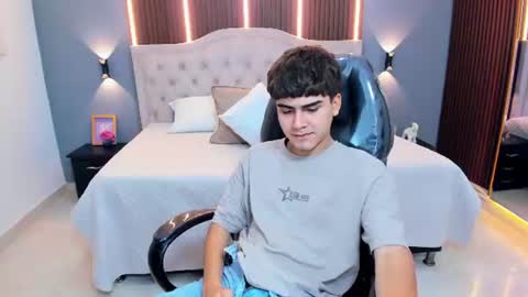 Tommy  online show from 25, 6, 2026