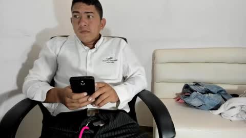 tommy_2456 online show from 7, 1, 2025