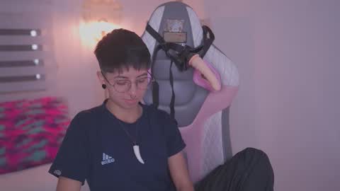 Blue  online show from 16, 9, 2025