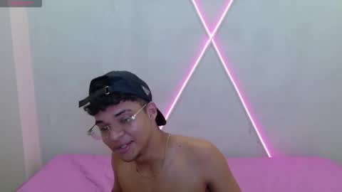 Snapshot of tommy_boy26 chatting on 24, 9, 2025 Tommy online show from 24, 9, 2025