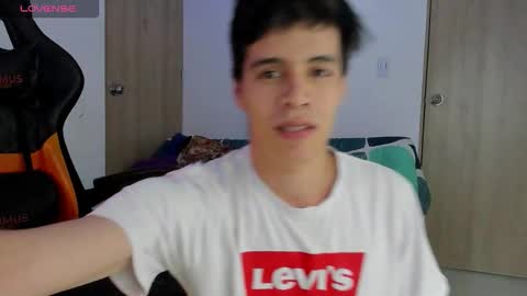   online show from 23, 10, 2025