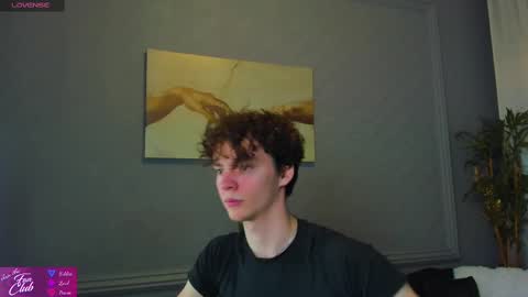 Snapshot of tommy_jamm chatting on 12, 2, 2025 Tommy online show from 12, 2, 2025