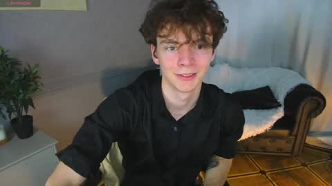 Snapshot of tommy_jamm chatting on 27, 2, 2025 Tommy online show from 27, 2, 2025