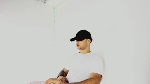 Snapshot of tommy_sccott chatting on 25, 9, 2025 tommy_sccott online show from 25, 9, 2025