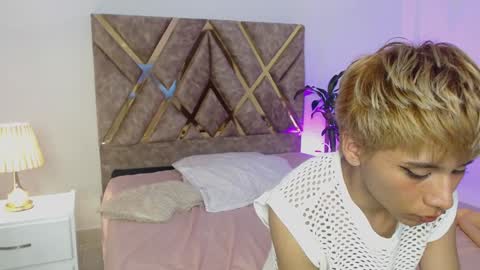 Tommy Foxboy online show from 9, 12, 2024