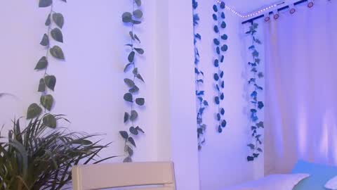 Tommy Foxboy online show from 8, 1, 2025