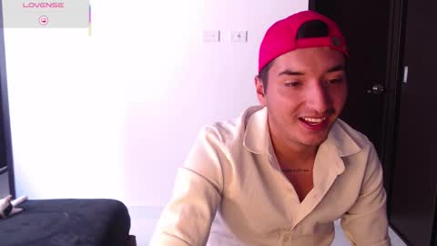 Snapshot of tommyhoffman chatting on 21, 9, 2025 Samuel online show from 21, 9, 2025