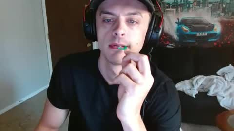 Tommy Strokes online show from 9, 4, 2026