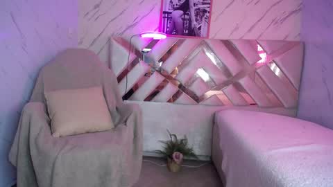 leyla  online show from 21, 12, 2024