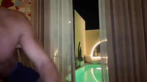 Snapshot of tomthemightyone chatting on 25, 10, 2025 tomthemightyone online show from 25, 10, 2025