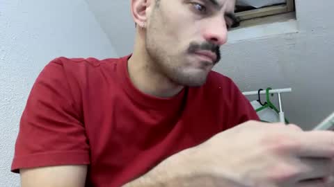 tomtomtom952 online show from 6, 1, 2026