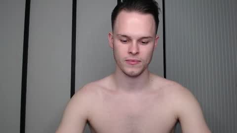 tomy_fleck online show from 24, 12, 2024