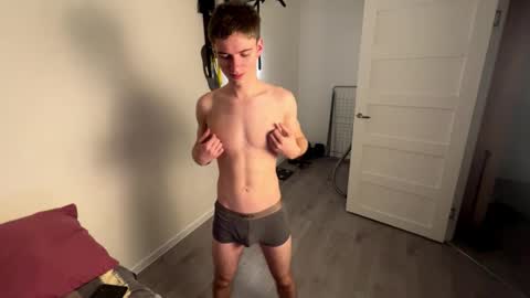 Snapshot of tonrapt chatting on 21, 11, 2025 Ton online show from 21, 11, 2025